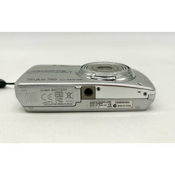 OLYMPUS Stylus 760 7.1 MP 3X Opt Zoom Digital Camera w/Battery & Charger Working - Picture 10 of 13